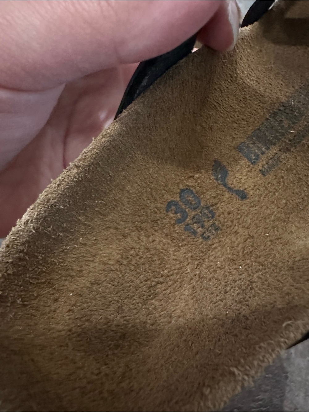 Like New Kid’s Mayari Birkenstock Sandals size 30 (Kid’s 12) - Picture 4 of 7